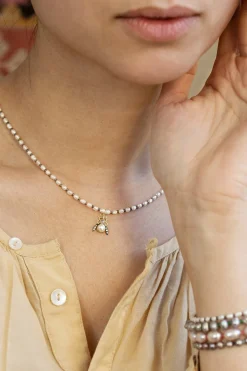 Collier Bee moon