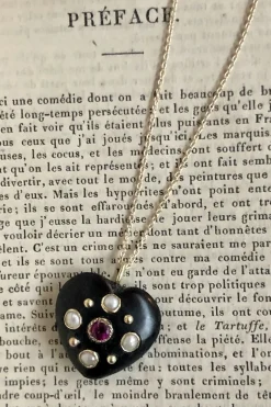 Collier Félix