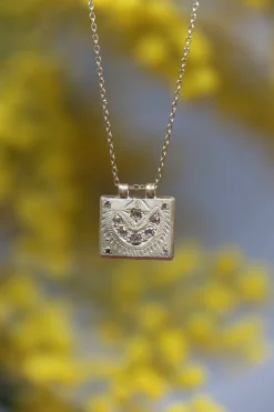 Collier Gaia D.