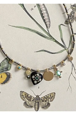 Collier Hearty