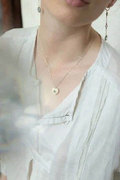 Collier Lokki white