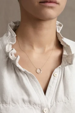 Collier Moon