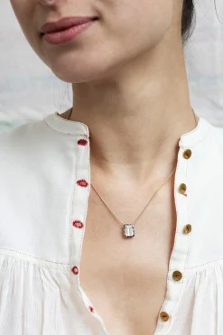 Collier Sofia white